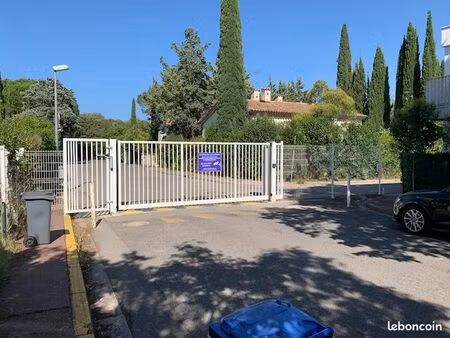 parking sécurisé montpellier