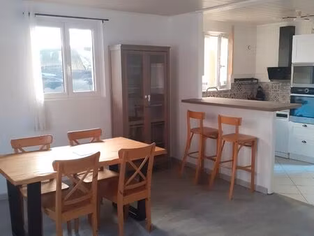 appartement t3 centre ville la roche