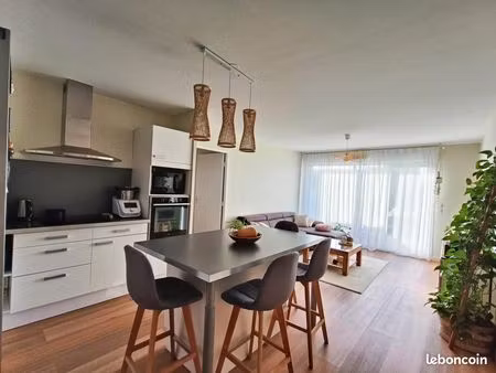 t3 meublé 67 m² avec jardin – thorigné-fouillard