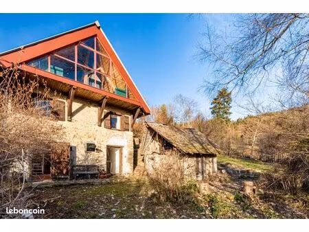 authentique ferme de montagne rénovée à theys