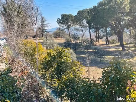 terrain 500 m² cadenet