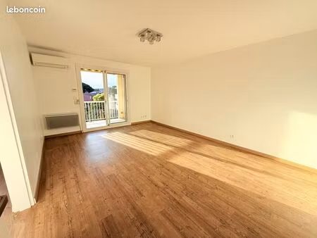 appartement 2 pièces 52 m²