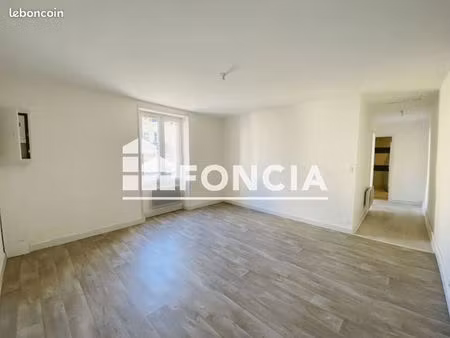 appartement 3 pièces 58 m²