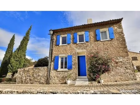 location maison sollies ville