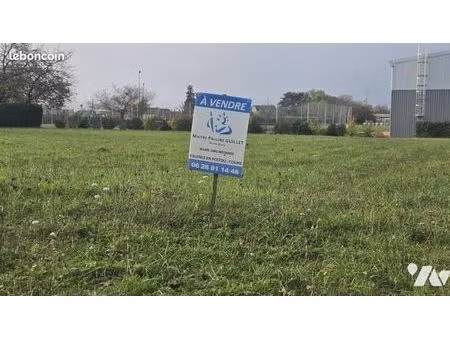 terrain 1021 m² ceaux en couhe