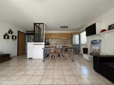 location t3 meublé - pringy chef lieu - courte durée