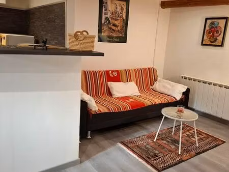 joli studio 35 m2 renové et meublé
