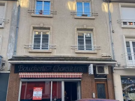 local 136 m² vendome