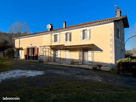 ferme 7 pièces 221 m²