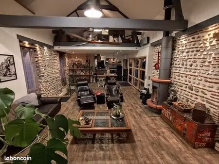 loft dans maison de ville à lescar