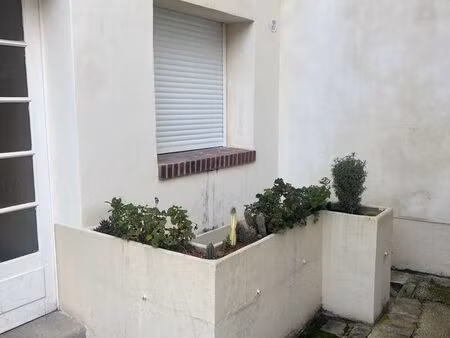 melun centre – studio 10 m² – rdc – secteur place saint-jean