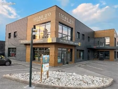 bureaux a louer - showroom - stockage - rdc