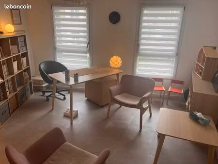 location bureau paramédical