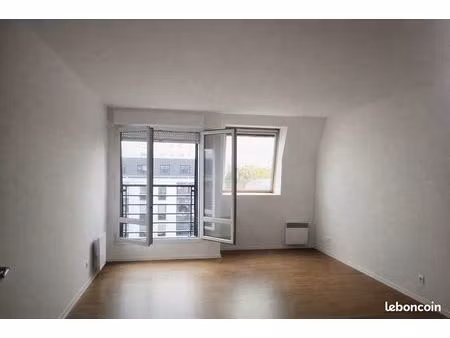 appartement 51m2 avec parking - face au centre de conférence
