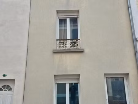 maison 2 pièces 74 m²