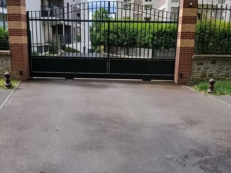 vente place de parking sécurisé au calme claye souilly