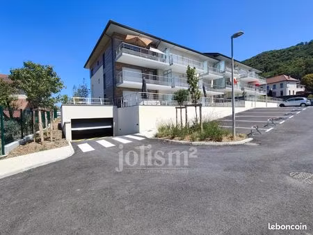 garage / box 13 m² murianette