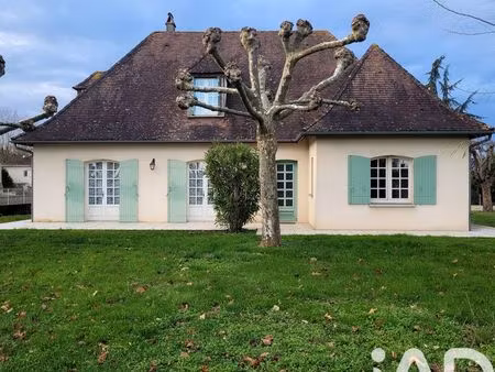 maison 4 pièces 164 m²