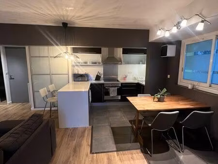 à louer à l’année – t2 meublé refait à neuf – bayonne marraq