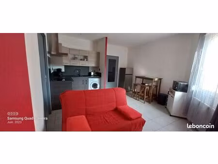 joli t2 – 37m² - meublé - à louer 71100 chalon sur saone 640.00 charges comprises