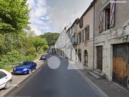 immeuble 8 pièces 159 m²