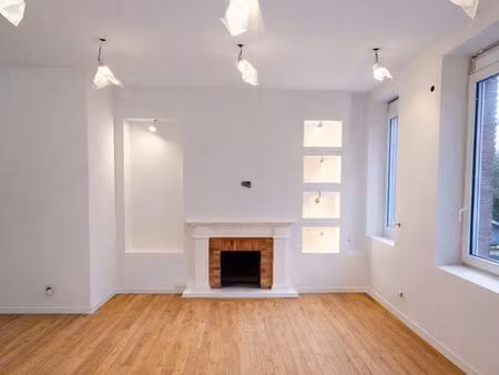 appartement 3 pièces 84m2