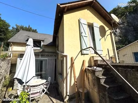 maison de village 4 pièces 80 m²