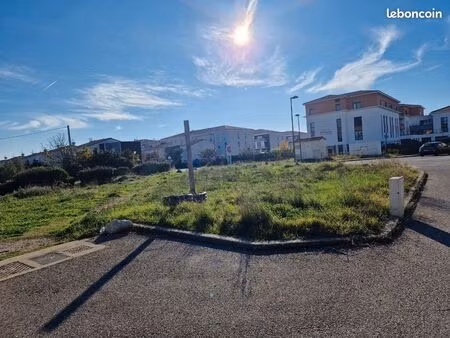 terrain constructible