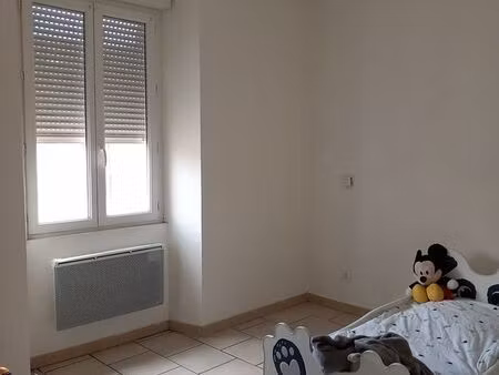 vends immeuble complet