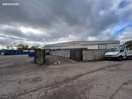 local industriel 113 m²