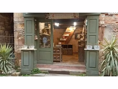 boutique/local commercial