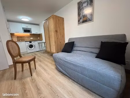 loue studio meublé proche de la brèche à niort - 14m2