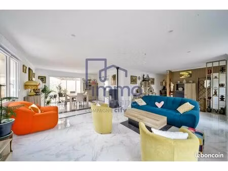 maison 5 pièces 145 m²