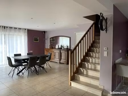 maison 6 pièces 170 m²