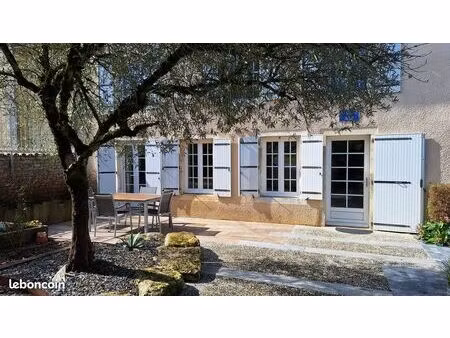 maison 4 chambres  2 salles de bain  1 véranda  jardin sans vis-à-vis