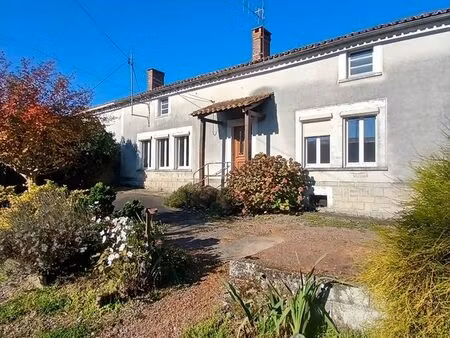 maison à la campagne