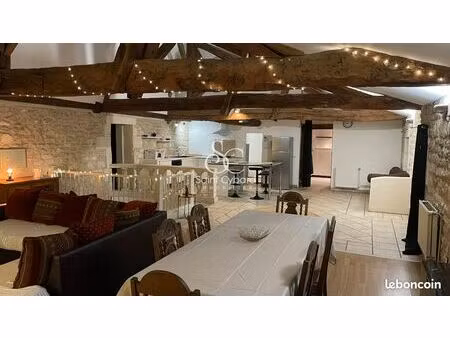 immeuble 475 m² champniers