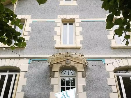 maison 9 pièces 205m2