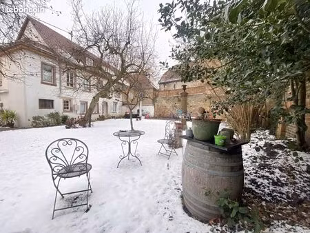 maison 9 pièces 264 m²