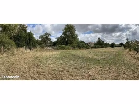 terrain 1398 m2 à verrines sous celles