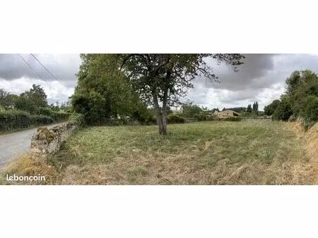 terrain 871 m2 à verrines sous celles