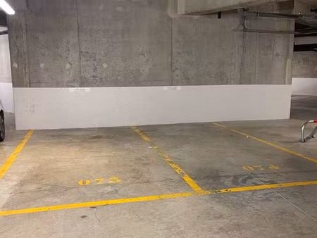 parking sous-sol rer a chessy val europe disney