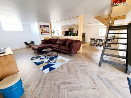 maison de caractère en pierre sans travaux de 116 m² – centre ville - 16 kms des plages – 