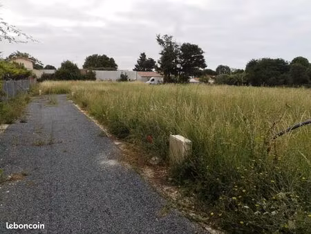 terrain 486 m² royan