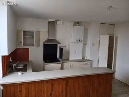 appartement 1 chambre avec place parking