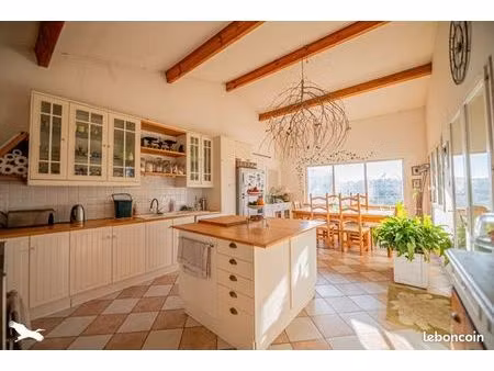 maison 5 pièces 175 m²