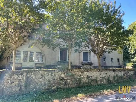 maison 8 pièces 180 m²