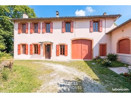 maison 10 pièces 347 m²