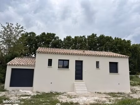 maison 85 m² courthezon