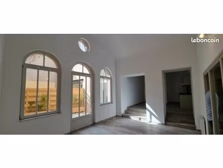 superbe appartement t3 rénové avec terrasse en centre-ville de colmar ?